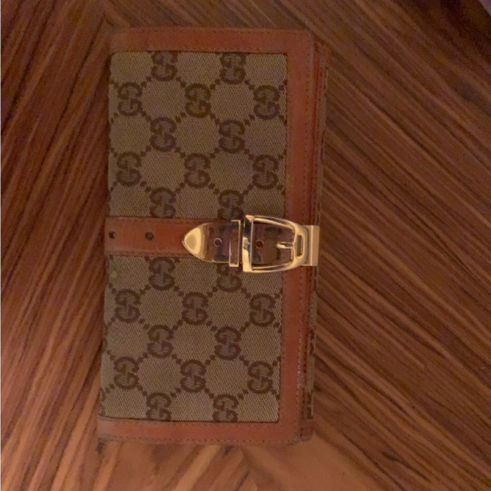 Vintage Gucci Wallet